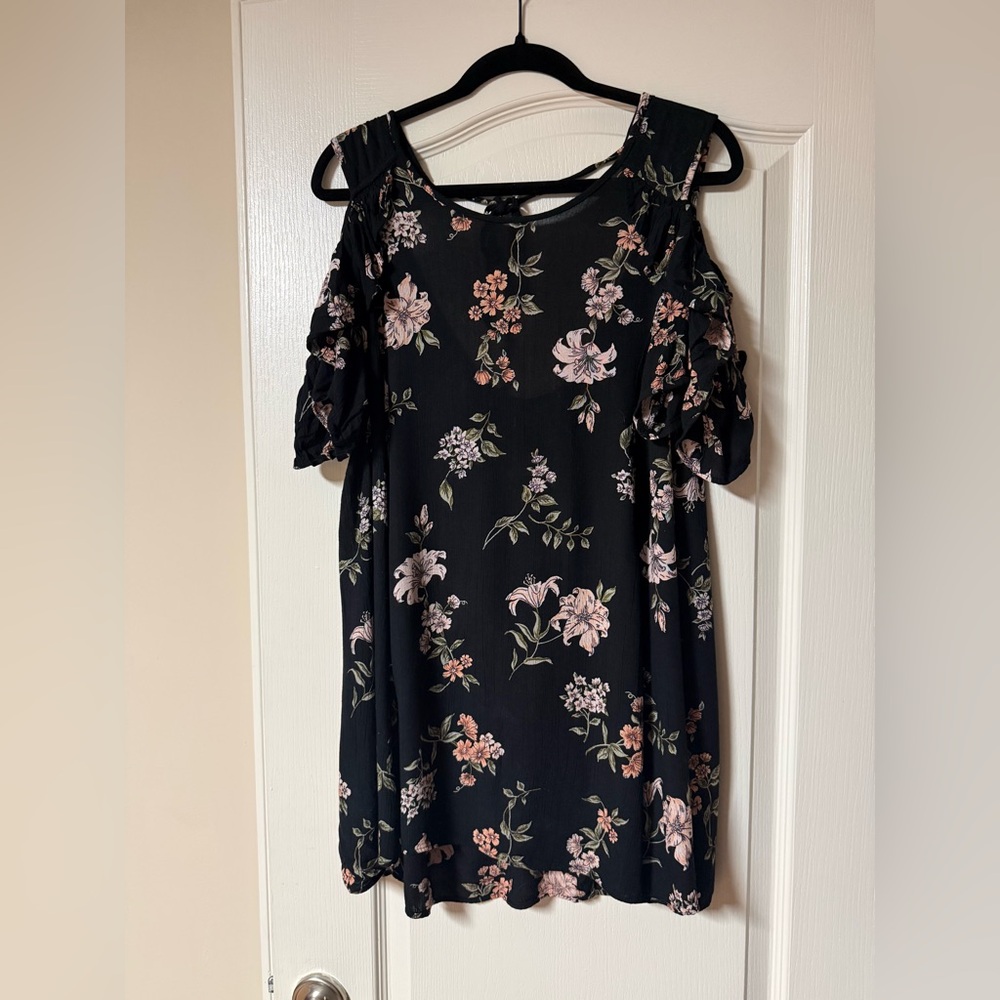 Black Floral Cold-Shoulder Dress